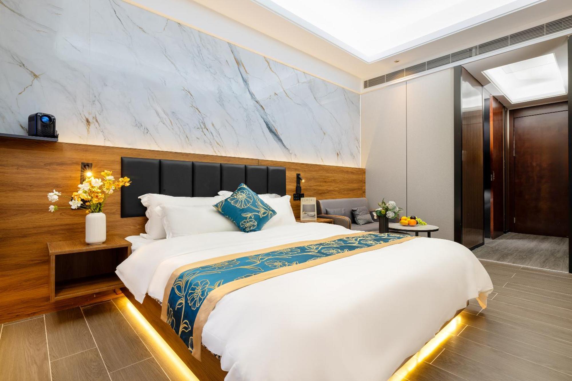 Xingyin Cloudy Hotel Guangzhou Changgang Subway Station - Free Shuttle Bus To Canton Fair Complex During Canton Fair Period Exteriör bild